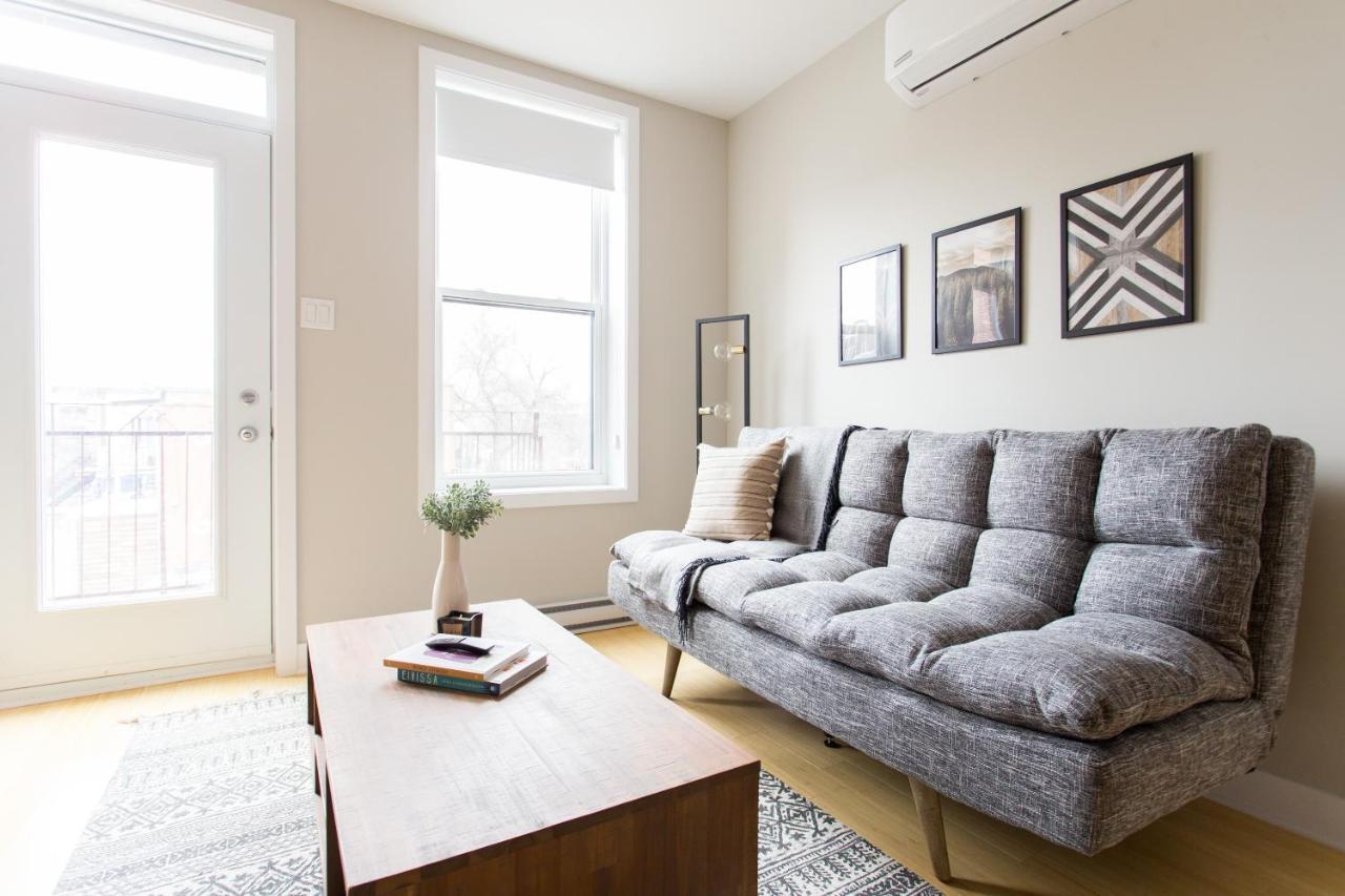Trendy Little Italy 3 Bedroom Condo By Den Stays Montreal Exteriér fotografie