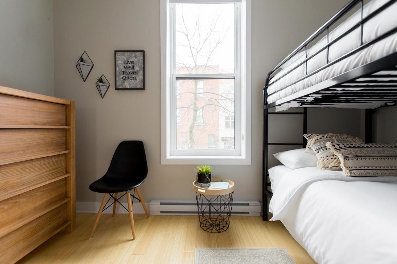 Trendy Little Italy 3 Bedroom Condo By Den Stays Montreal Exteriér fotografie