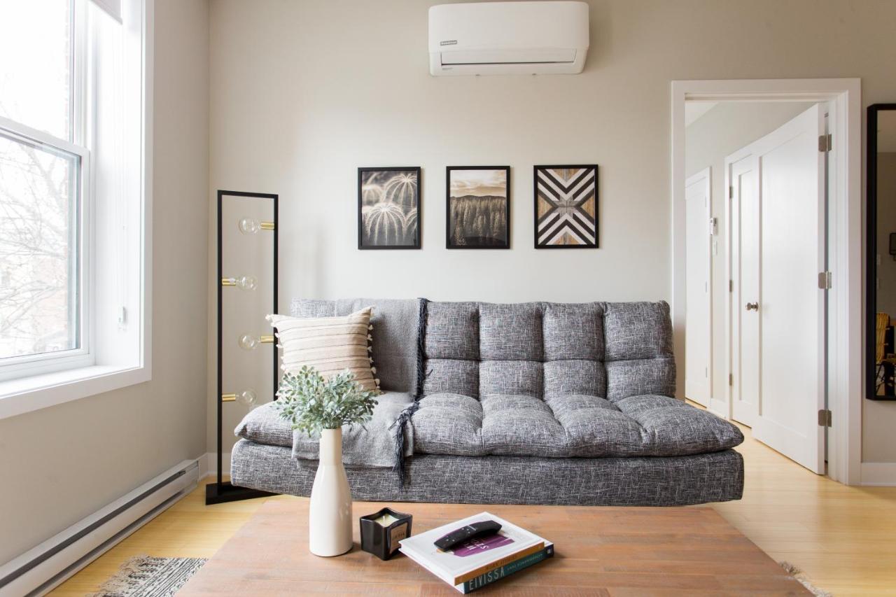 Trendy Little Italy 3 Bedroom Condo By Den Stays Montreal Exteriér fotografie