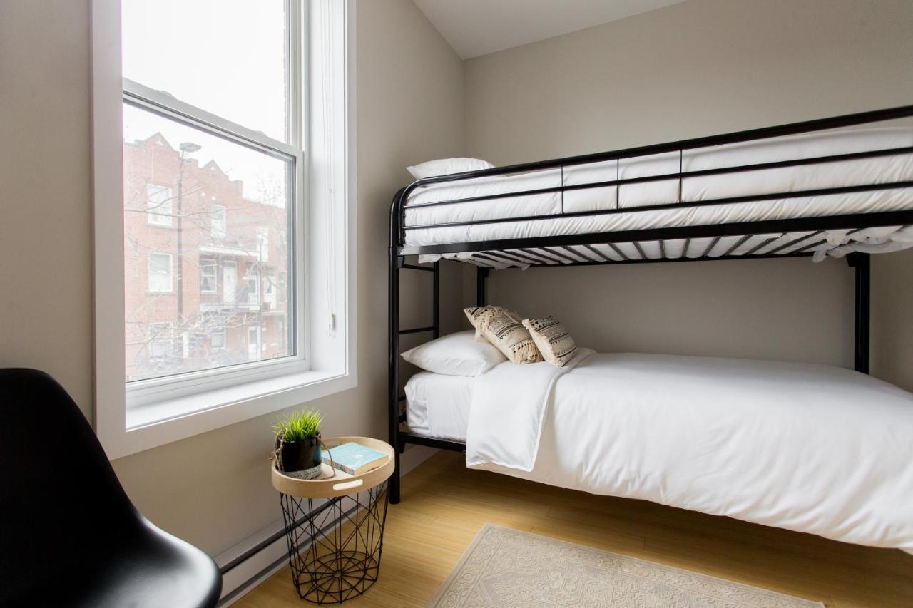 Trendy Little Italy 3 Bedroom Condo By Den Stays Montreal Exteriér fotografie