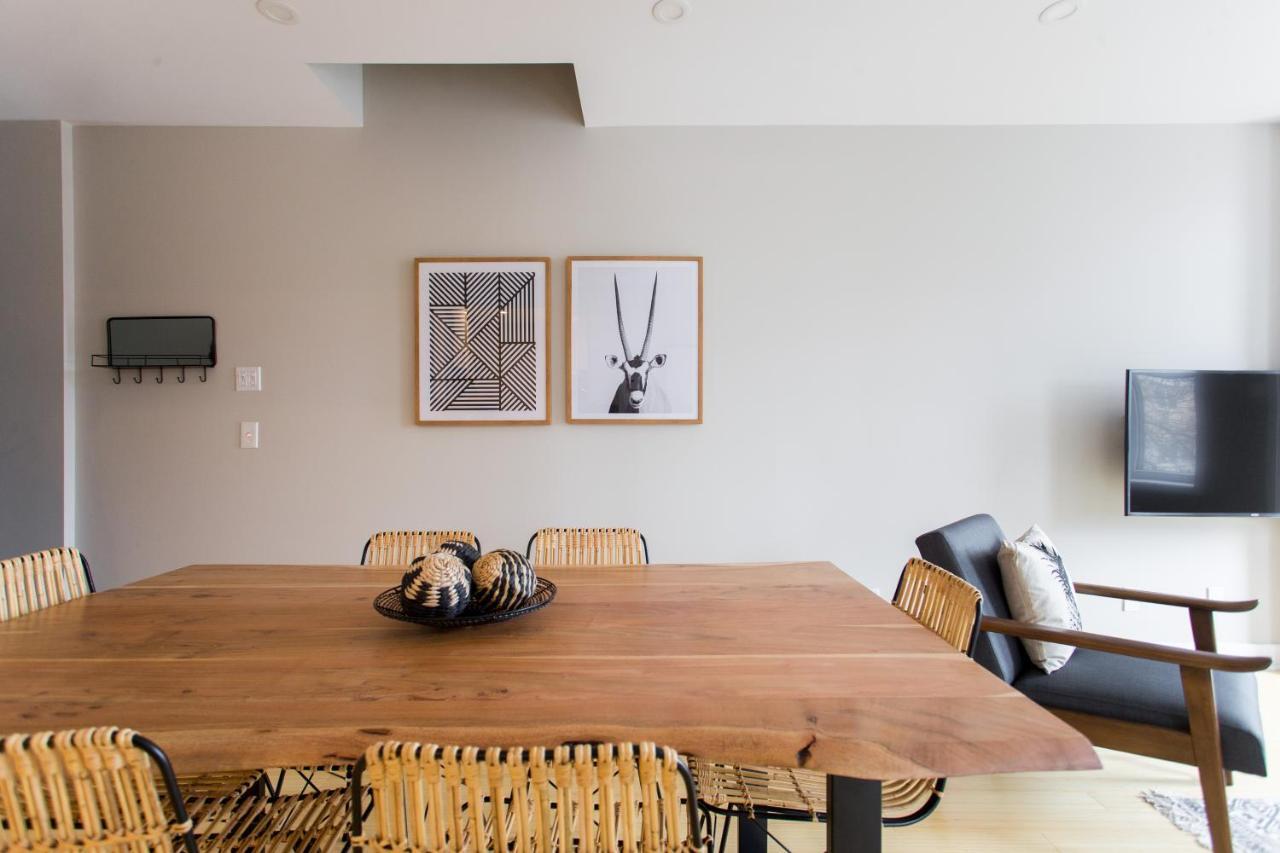 Trendy Little Italy 3 Bedroom Condo By Den Stays Montreal Exteriér fotografie